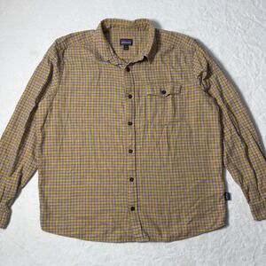 Patagonia Shirt Mens Large Brown Yellow Fjord Flannel 100% Organic Cotton Plaid